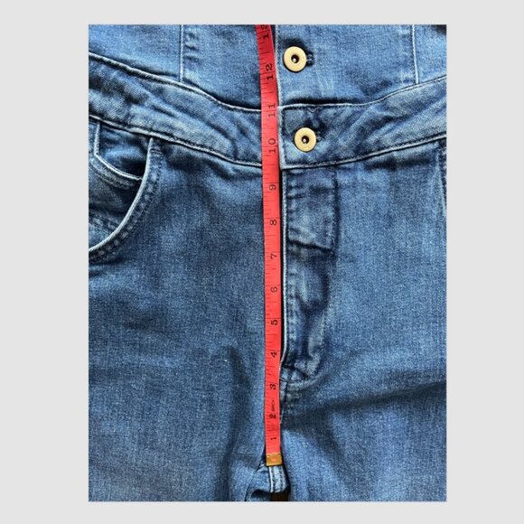 Pilcro Denim Sleeveless Jumpsuit Blue Button Front Size 2 Bootcut One Piece - Picture 9 of 9